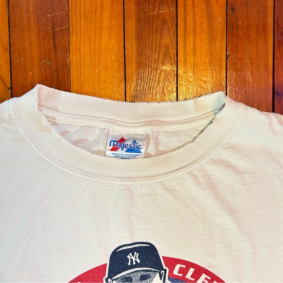 Vintage Roger Clemens New York Yankees 300 Wins Shirt - Picture 8 of 11